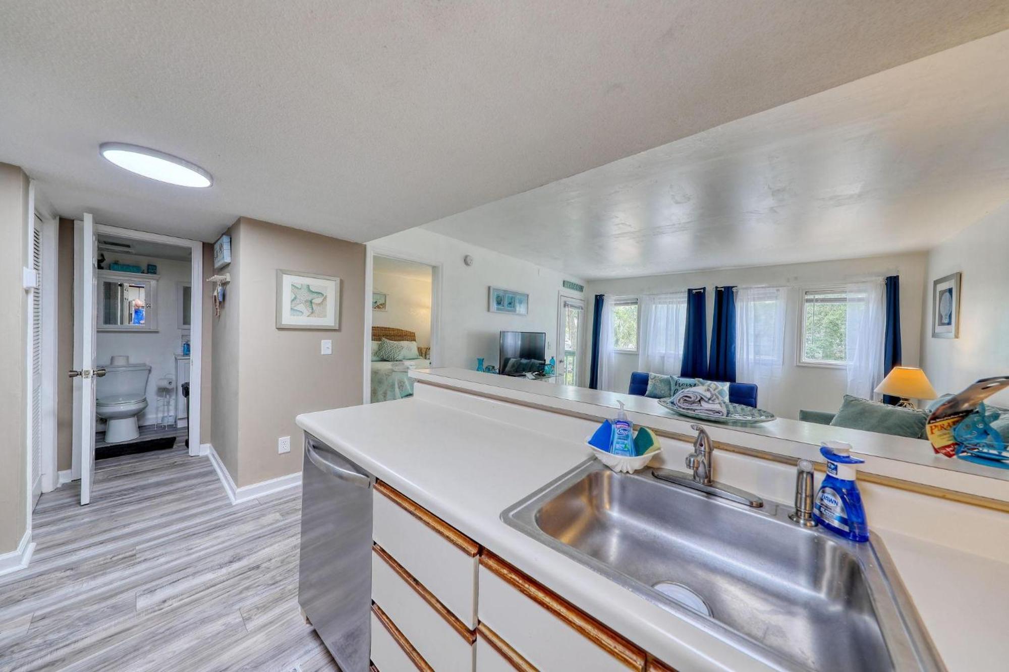 5905 S Kings Hwy, 4203 - Ocean Walk Sleeps 4 Villa Myrtle Beach Luaran gambar